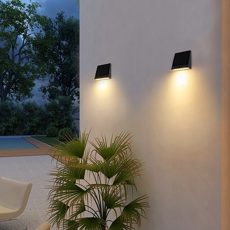 Lampa Solara LED Portabila de Exterior, Camping, 1000 lumeni, Unghi 120grade, 4 Moduri de utilizare, cu senzor de miscare si de luminozitate, Black - foto 3