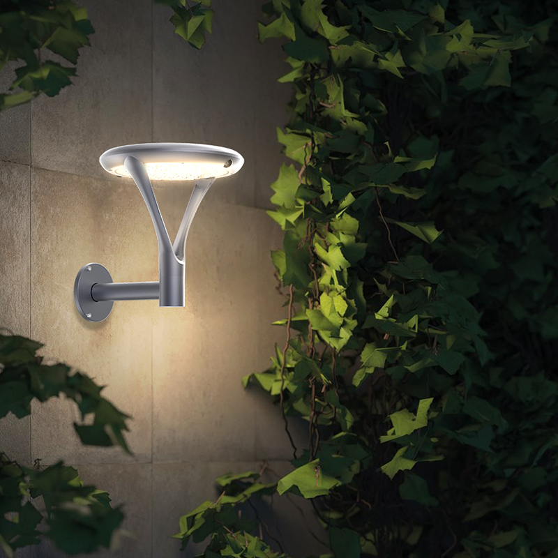 Lampa Solara LED Portabila de Exterior, Camping, 2000 lumeni, 3 Moduri de utilizare, cu senzori de luminozitate si miscare, Grey - foto 6